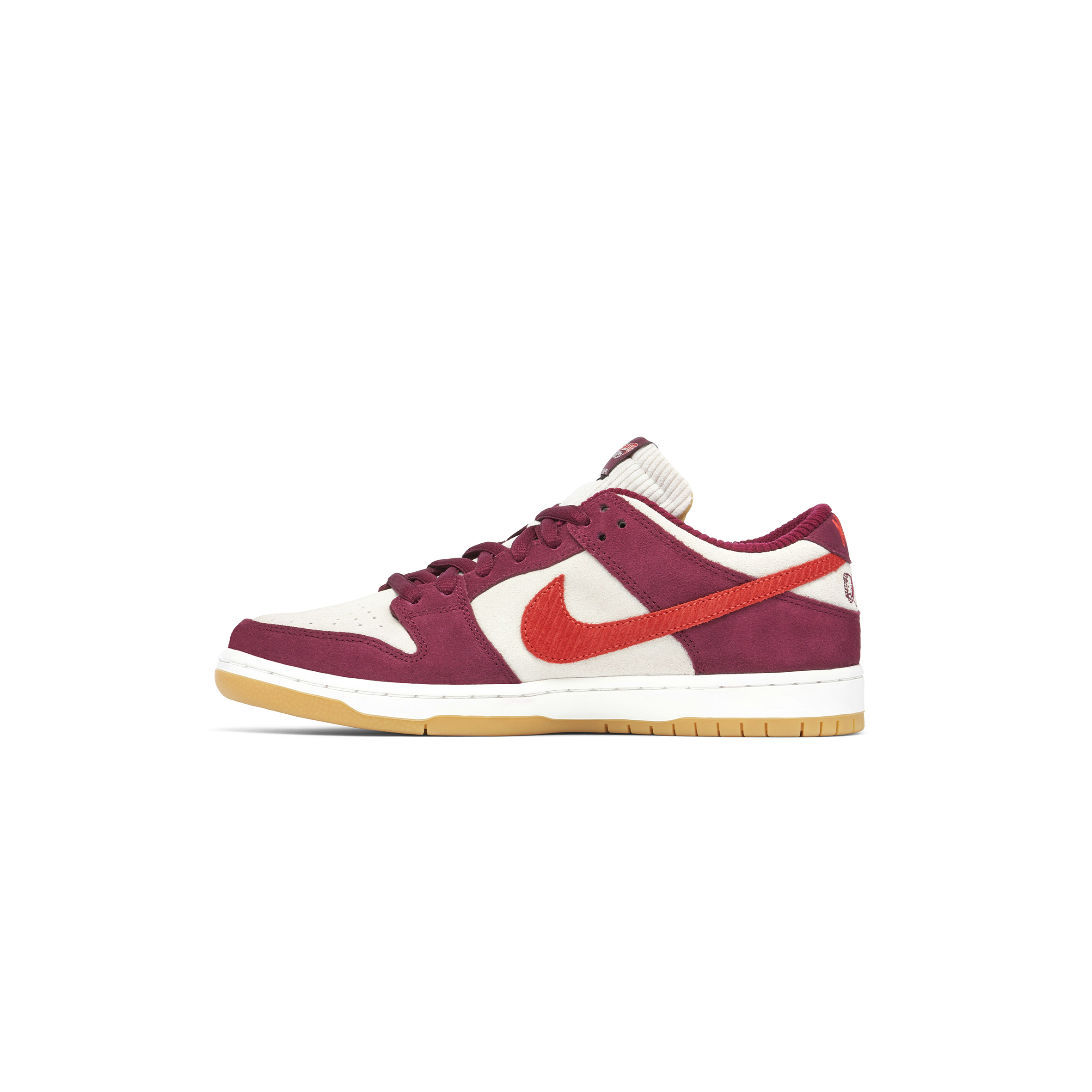 NIKE SKATE LIKE A GIRL X NIKE SB DUNK LOW DX4589-600