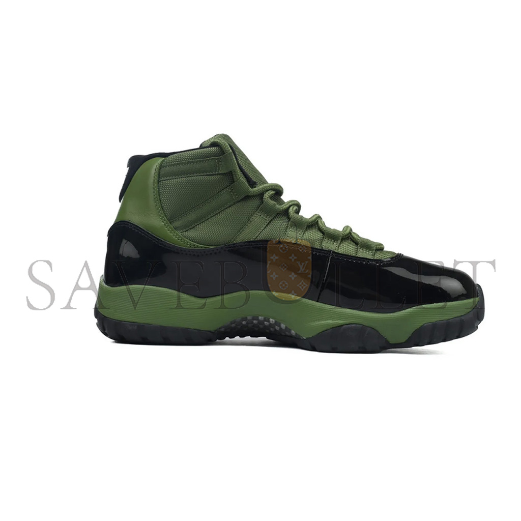 AIR JORDAN 11 CT8012-300