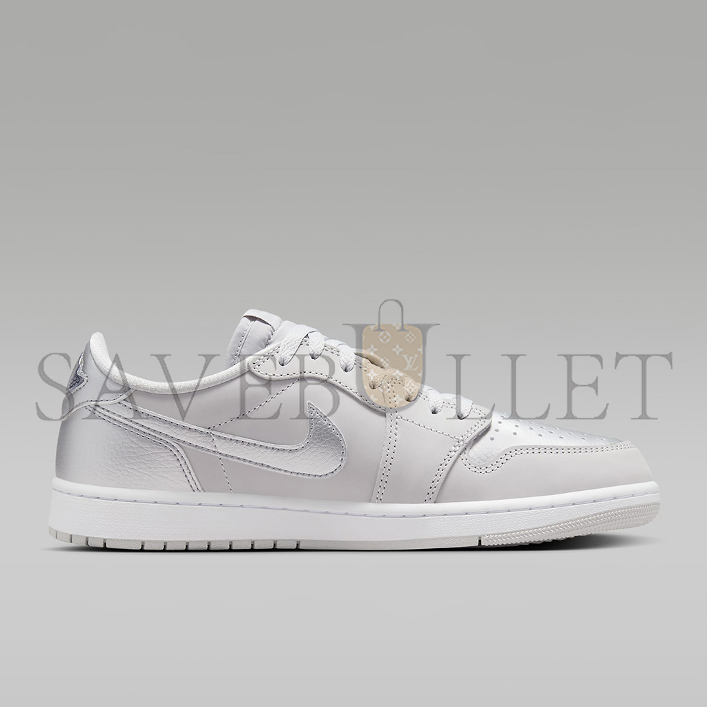 AIR JORDAN 1 RETRO LOW OG METALLIC SILVER CZ0790-002